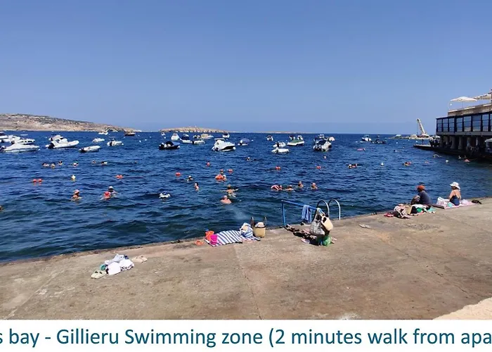 Ta' Pace, Апартаменты Сент-Полс-Бей