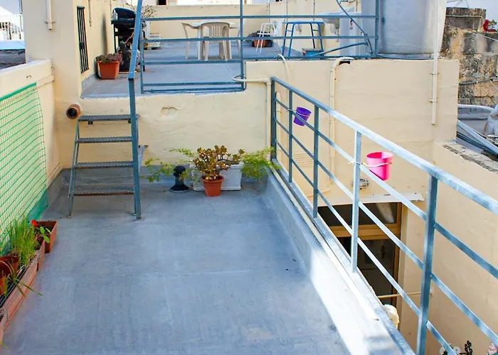 Ta' Pace, Сент-Полс-Бей